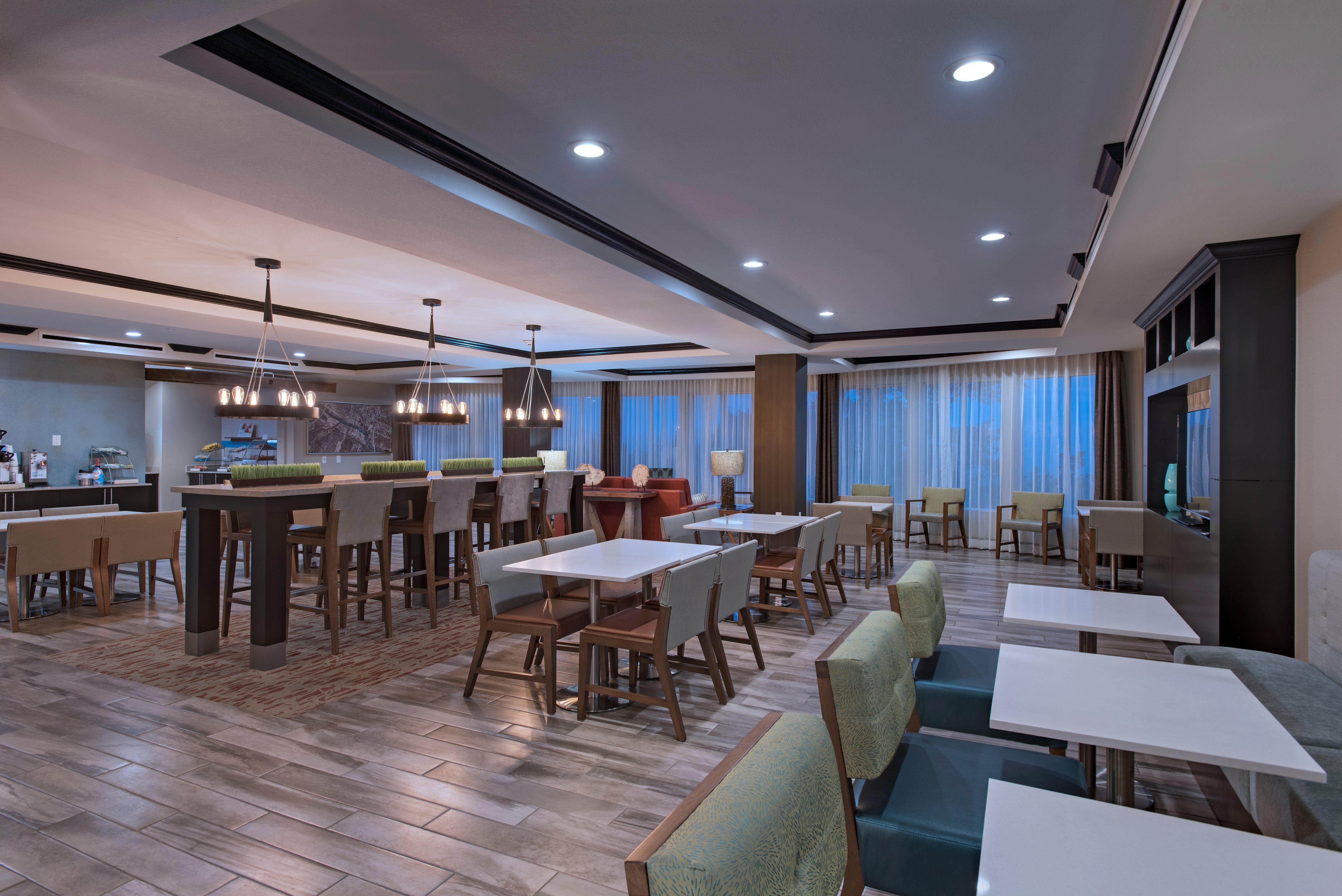 Holiday Inn Express & Suites Austin Nw - Four Points By Ihg Dış mekan fotoğraf
