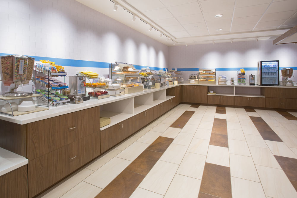 Holiday Inn Express & Suites Austin Nw - Four Points By Ihg Dış mekan fotoğraf